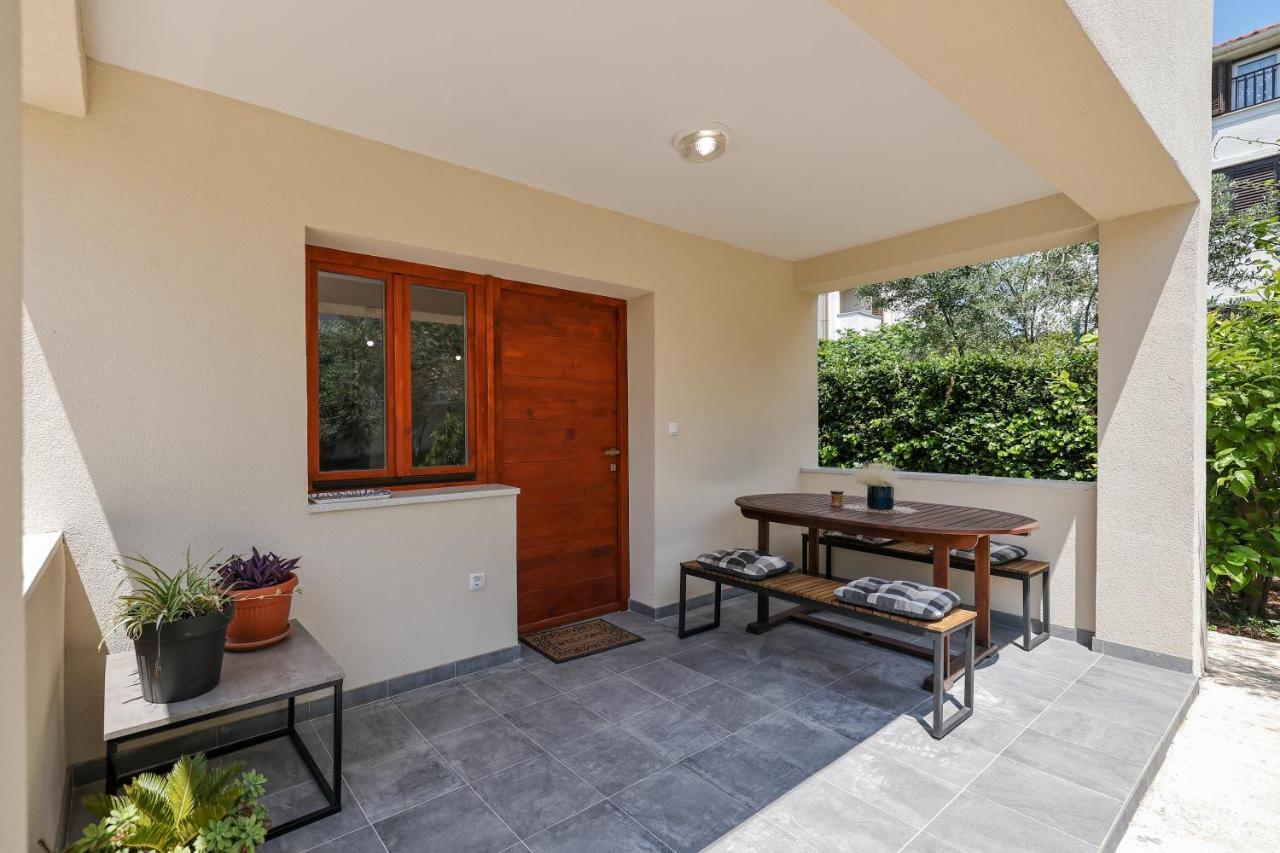 Apartment Ana Zadar Bagian luar foto